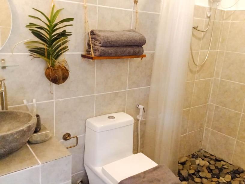 Hutch Lodging House El Nido Buitenkant foto