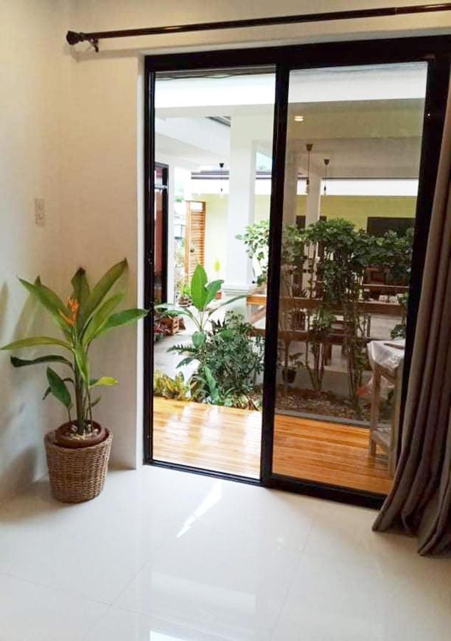 Hutch Lodging House El Nido Buitenkant foto